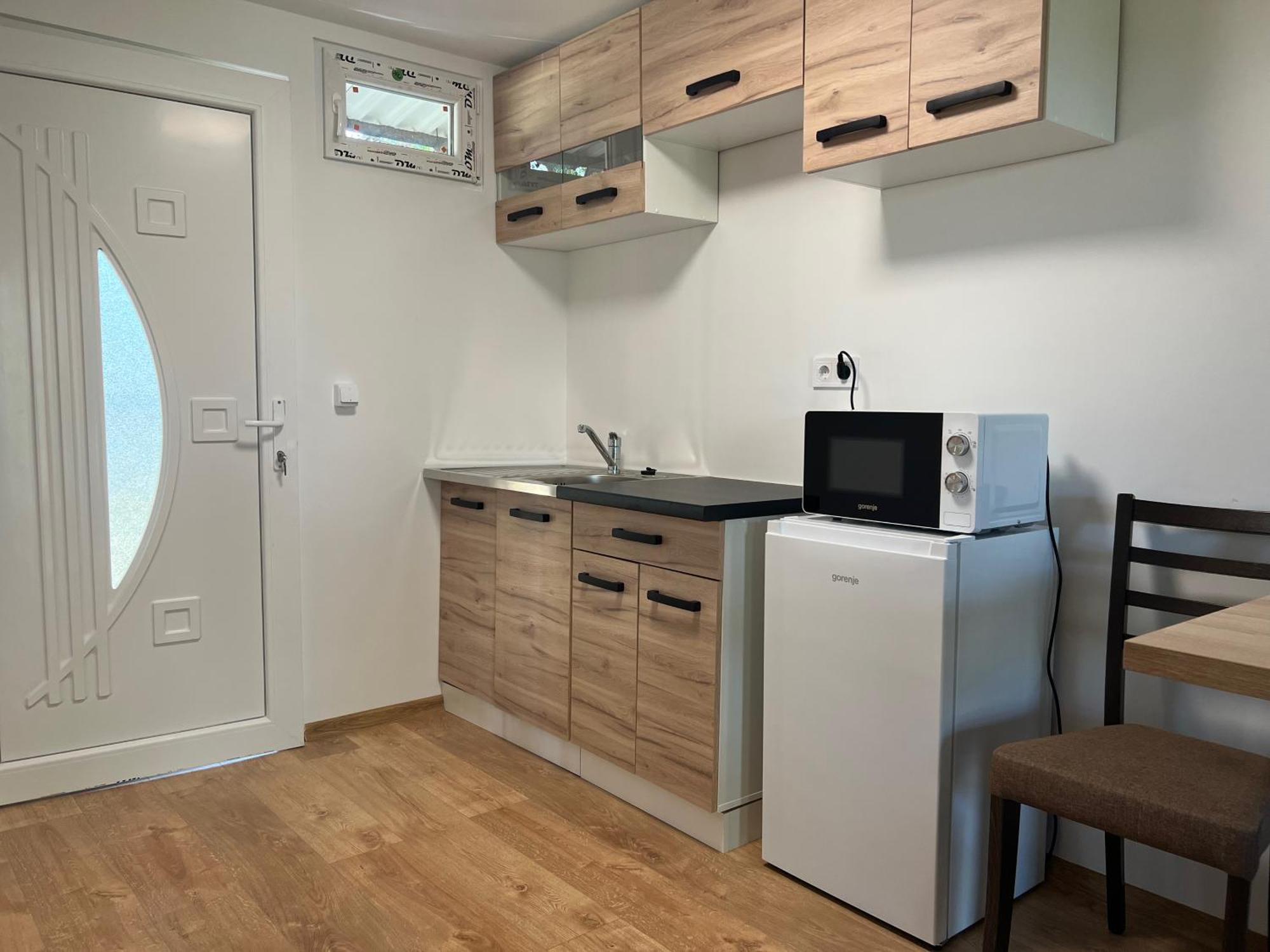 Szegedi Partfuerdo Kemping Es Apartman Exteriér fotografie
