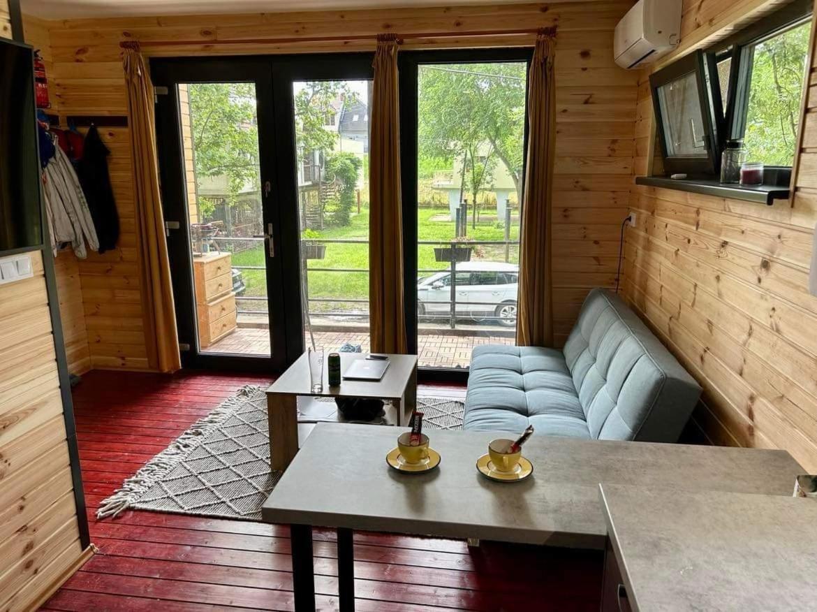 Szegedi Partfuerdo Kemping Es Apartman Exteriér fotografie