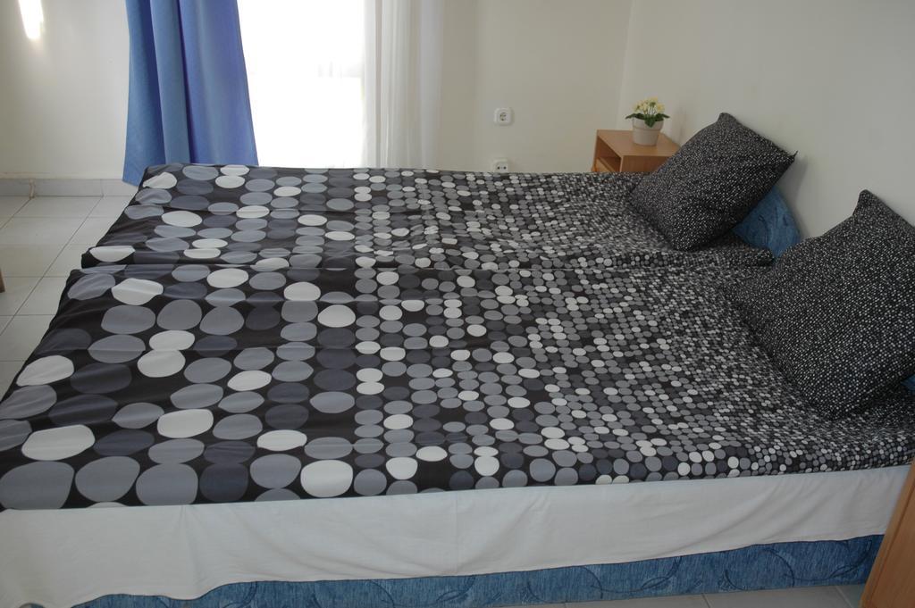 Szegedi Partfuerdo Kemping Es Apartman Exteriér fotografie